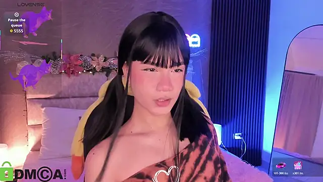 Arinextdoor online show from 12/01/25, 12:26