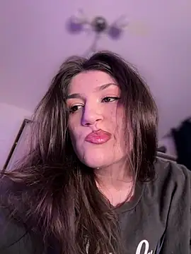 ScarletBloom  online show from 03/14/26, 07:30