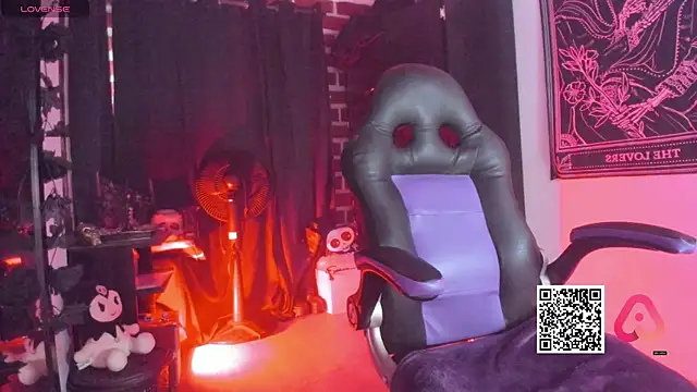 Snapshot of Katyuska_Sg1 chatting on 09/29/25, 06:46 Katyuska Sg1 online show from 09/29/25, 06:46