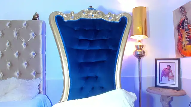 antonio  444 online show from 09/16/25, 08:59