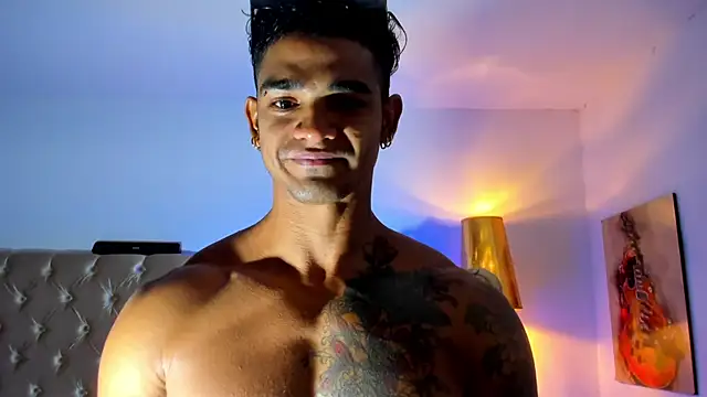 antonio  444 online show from 04/05/26, 08:22