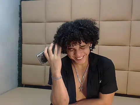 Xfire boy69 online show from 09/26/25, 02:32