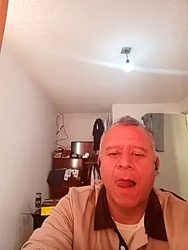Snapshot of cuntico chatting on 01/11/26, 10:26 cuntico online show from 01/11/26, 10:26