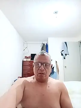 Snapshot of cuntico chatting on 03/17/26, 07:12 cuntico online show from 03/17/26, 07:12