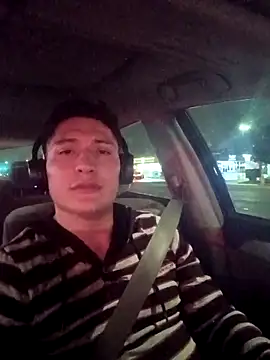 Zetaloco26 online show from 10/21/25, 04:02