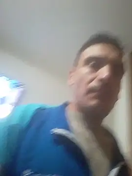 bigandstrong2217 online show from 04/21/26, 12:56