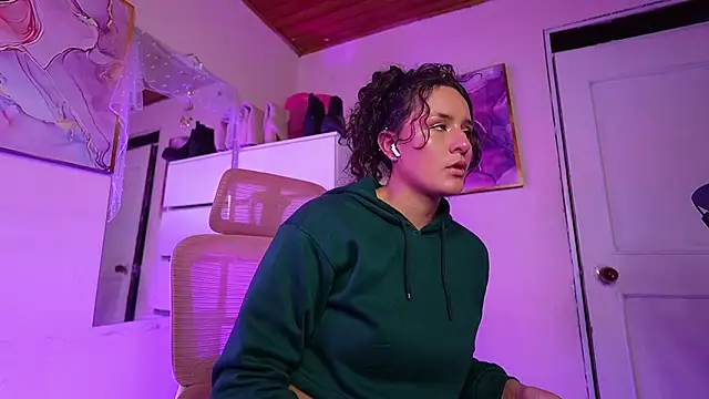 Dannaa Lovs online show from 03/12/26, 02:12