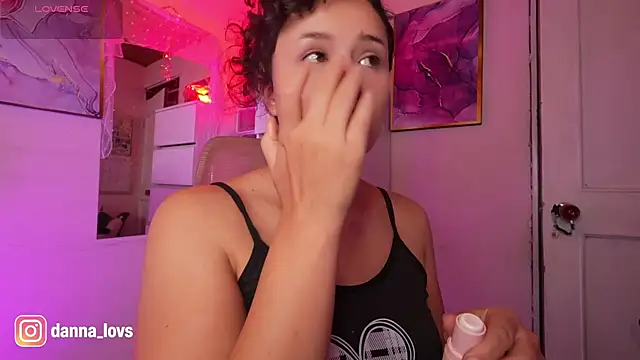 Dannaa Lovs online show from 07/15/26, 11:59
