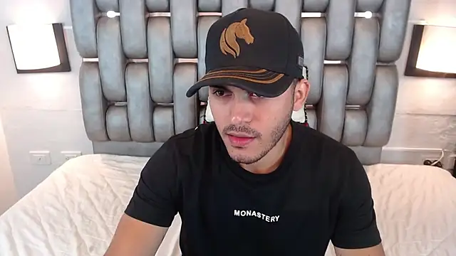 Derek Storm  online show from 04/23/26, 12:51