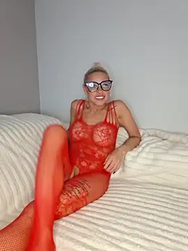 Snapshot of Bellarose_xx chatting on 06/30/26, 05:47 Bellarose xx online show from 06/30/26, 05:47
