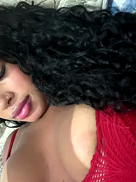 Snapshot of bianca090 chatting on 10/01/25, 05:35 bianca090 online show from 10/01/25, 05:35