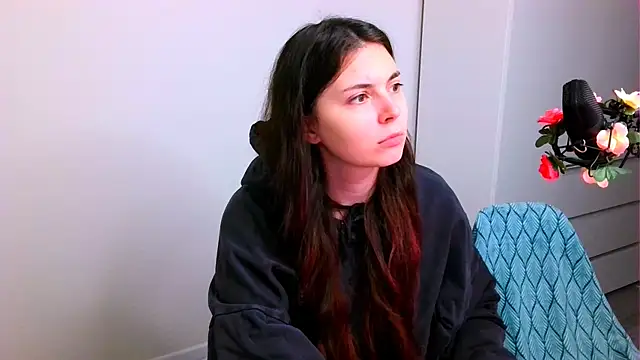 peachyness online show from 12/05/25, 06:15