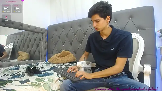 Snapshot of Sebalexis7 chatting on 09/26/25, 03:10 Sebalexis7 online show from 09/26/25, 03:10