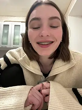 ZariaFlame online show from 04/06/26, 11:38