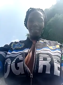 Snapshot of GoldSnowXxX chatting on 09/30/25, 09:36 GoldSnowXxX online show from 09/30/25, 09:36