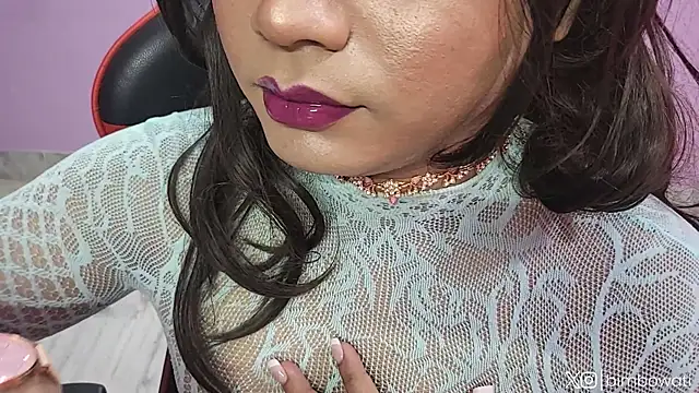 Bimbowati online show from 10/16/25, 07:37