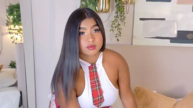 LanaRozz online show from 10/27/25, 09:08