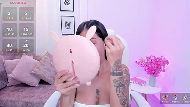 miranda crawfor online show from 11/04/25, 12:15