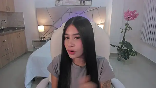 miranda crawfor online show from 03/11/26, 04:07