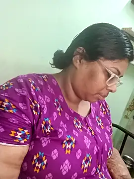 Snapshot of zara-mallus chatting on 09/15/25, 07:36 zara-mallus online show from 09/15/25, 07:36
