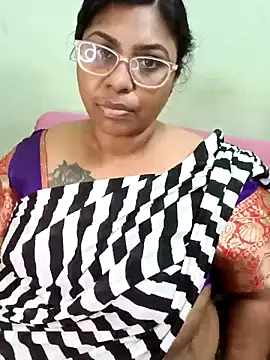 Snapshot of zara-mallus chatting on 09/20/25, 06:53 zara-mallus online show from 09/20/25, 06:53