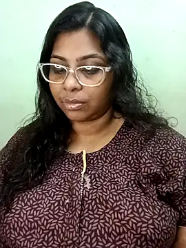 Snapshot of zara-mallus chatting on 09/21/25, 05:14 zara-mallus online show from 09/21/25, 05:14