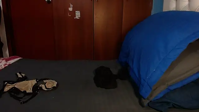 SamiBoobsxx online show from 12/19/25, 01:29