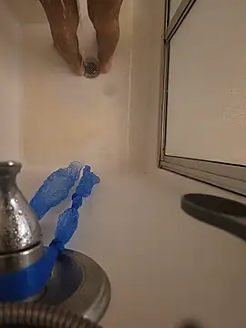 catluvr999 online show from 07/27/26, 06:59