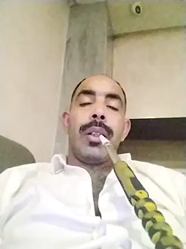 Snapshot of salimbasha chatting on 11/29/25, 07:28 salimbasha online show from 11/29/25, 07:28