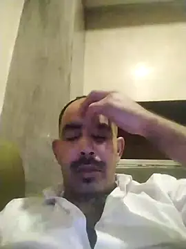 Snapshot of salimbasha chatting on 02/05/26, 10:03 salimbasha online show from 02/05/26, 10:03