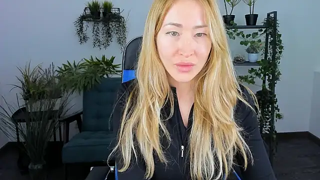 AstraMonroe online show from 01/16/26, 03:27