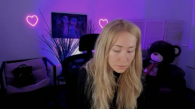 AstraMonroe online show from 04/03/26, 01:14