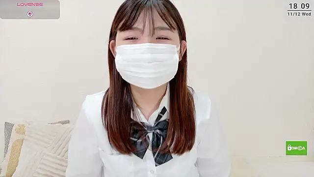 mana-chan online show from 11/12/25, 09:10