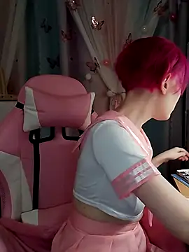 Fuzzy Unicorn online show from 11/13/25, 07:35