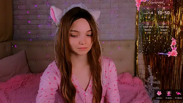 AnimeAlica18 online show from 01/14/26, 02:50