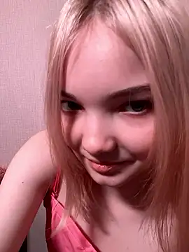 AnimeAlica18 online show from 01/16/26, 08:29