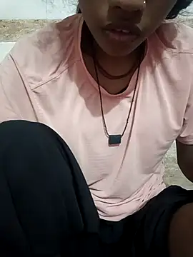 Snapshot of Geeta-satr chatting on 11/29/25, 06:33 Geeta-satr online show from 11/29/25, 06:33