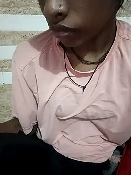 Snapshot of Geeta-satr chatting on 11/30/25, 11:20 Geeta-satr online show from 11/30/25, 11:20