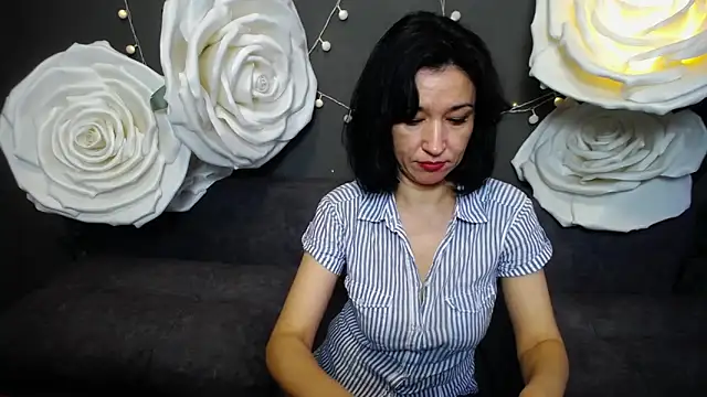 CameronEnns online show from 11/18/25, 07:24