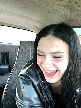 MiraReach online show from 09/27/25, 01:10