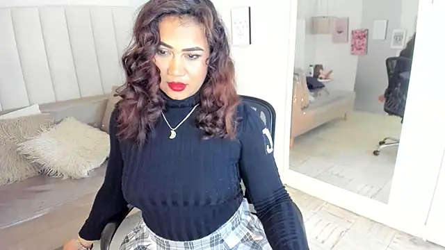 Snapshot of veronica_b07 chatting on 05/15/26, 02:57 veronica b07 online show from 05/15/26, 02:57