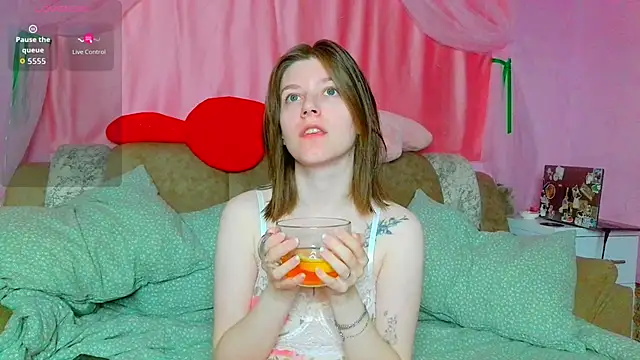Marinaxmonroe online show from 05/03/26, 06:14