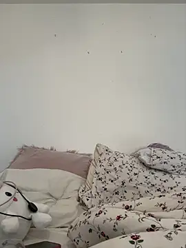 SuzieSub online show from 04/16/26, 04:19