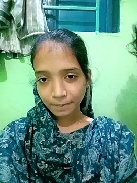 Snapshot of Hotty-couple063 chatting on 10/19/25, 10:16 Hotty-couple063 online show from 10/19/25, 10:16