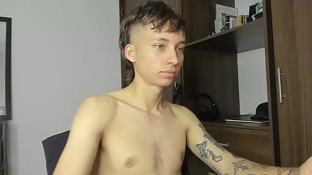 spacehumanz online show from 10/29/25, 09:49