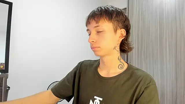 spacehumanz online show from 03/21/26, 07:28