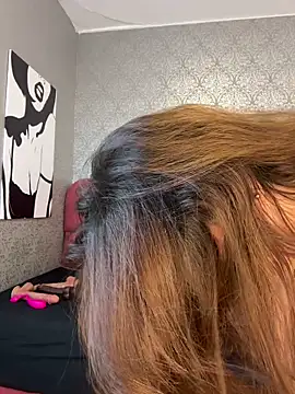 Katie shuangs online show from 03/24/26, 08:25