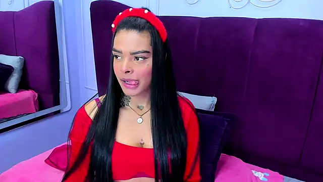 EmmaEbony  online show from 10/30/25, 08:27