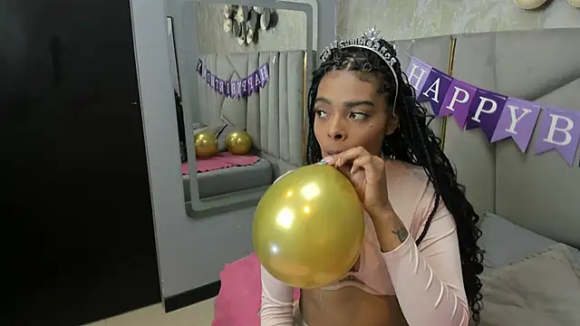 EmmaEbony  online show from 03/11/26, 12:11