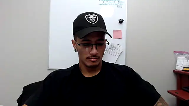 tanjir020 online show from 02/03/26, 07:41